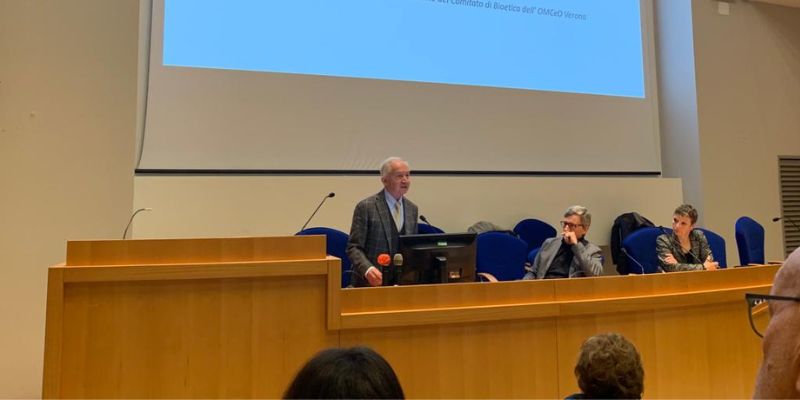 Bioetica e Medical Humanities: le nuove sfide per i medici del futuro