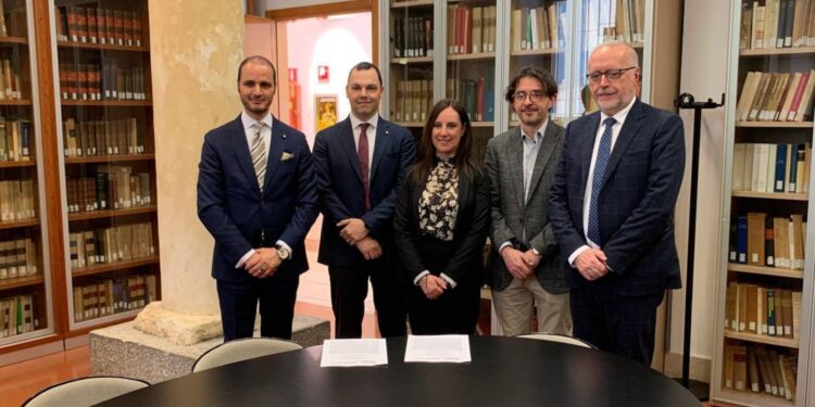 Da sinistra, Abramo A. Chabib, Enrico Andreoli,  Tania Albertini, Matteo Nicolini e Giuseppe Comotti